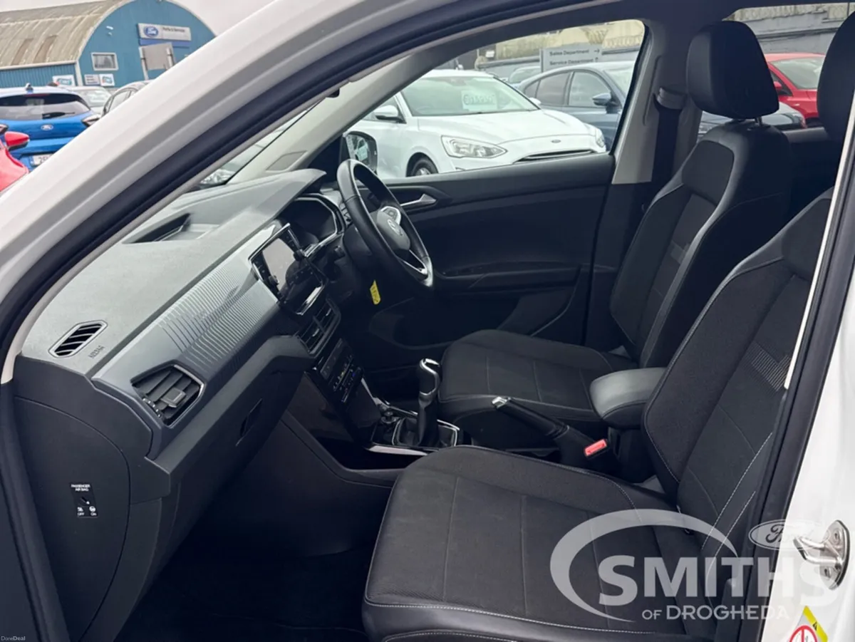 Volkswagen T-Cross R-LINE 1.0TSI 110PS - Image 3
