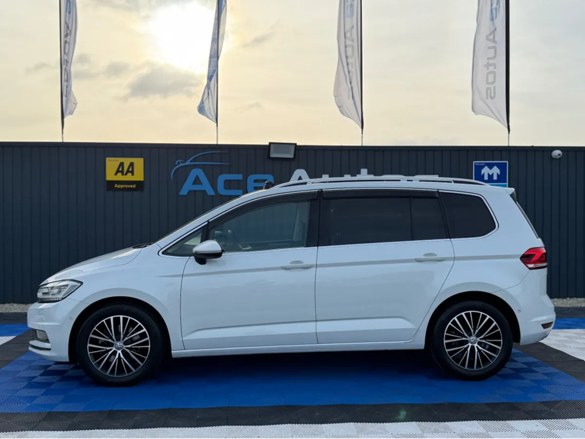 Volkswagen Touran ***DEPOSIT TAKEN*** HIGHLINE PRE - Image 4