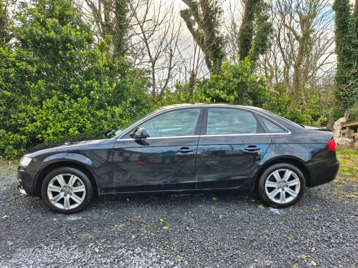 Audi A4 - Image 1