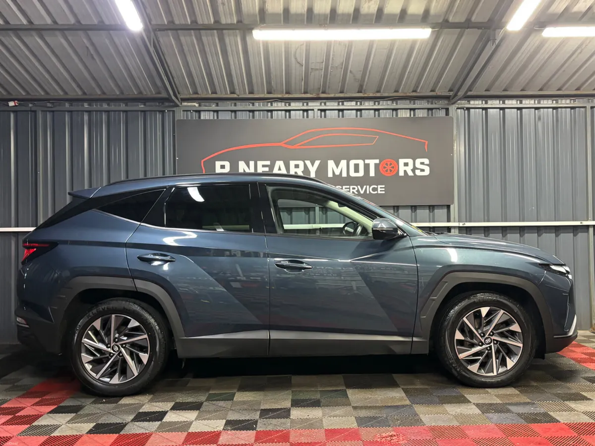 2021 Hyundai Tucson 2WD Manual Diesel Executive - Image 4