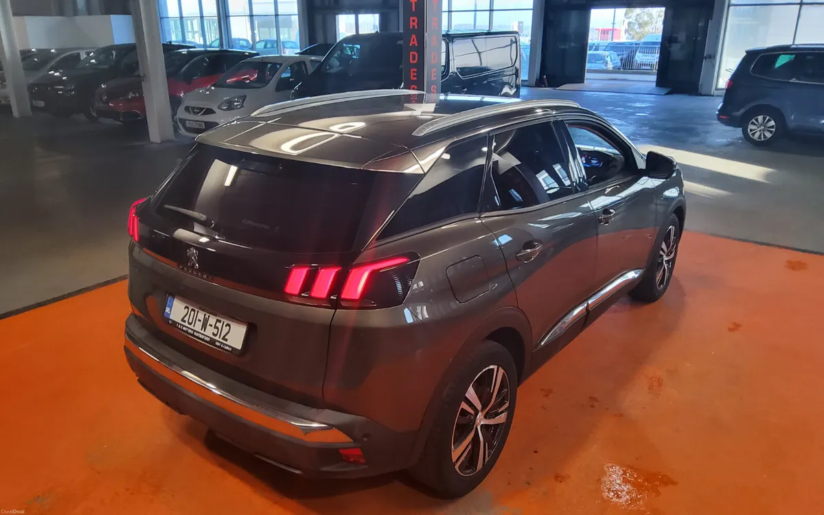 Peugeot 3008 2020 - Image 3