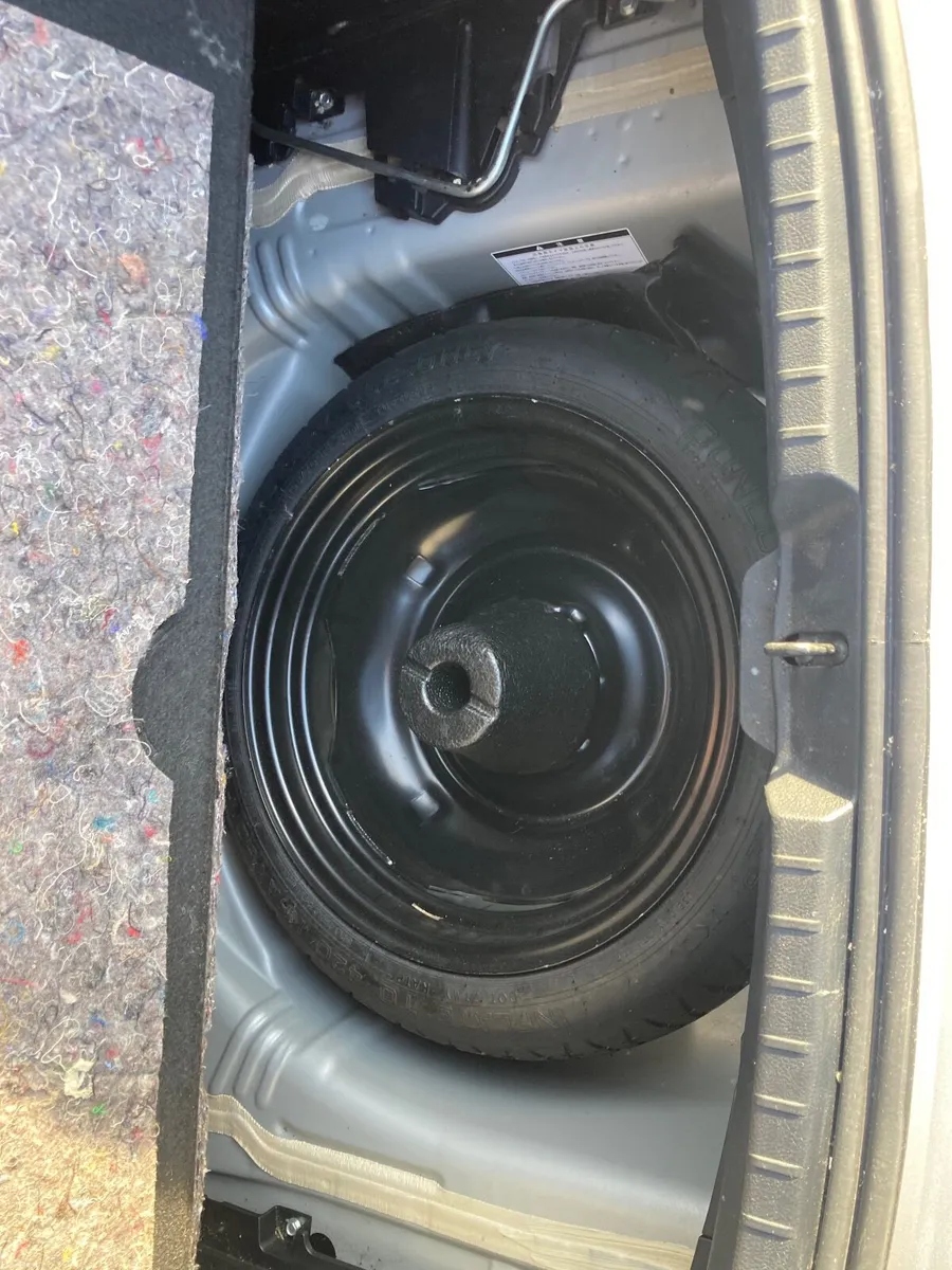 162 Toyota Yaris -  2 years NCT - Image 3