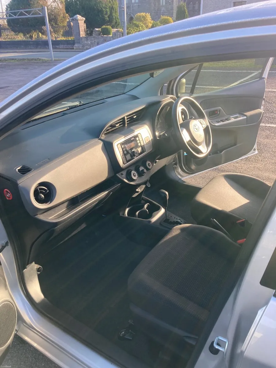 162 Toyota Yaris -  2 years NCT - Image 4