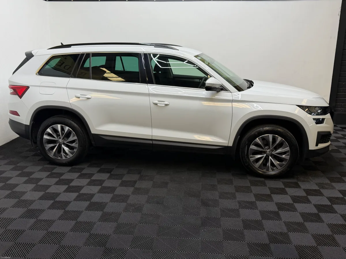 232 Skoda Kodiaq 2.0 TDI 150HP DSG Ambition 7 Seat - Image 6