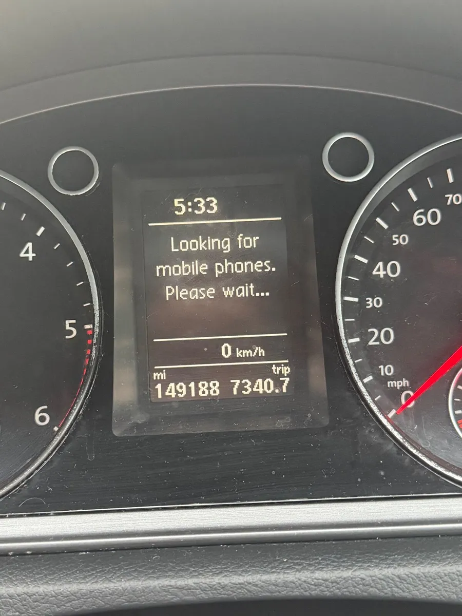 Volkswagen Passat 2012 - Image 3