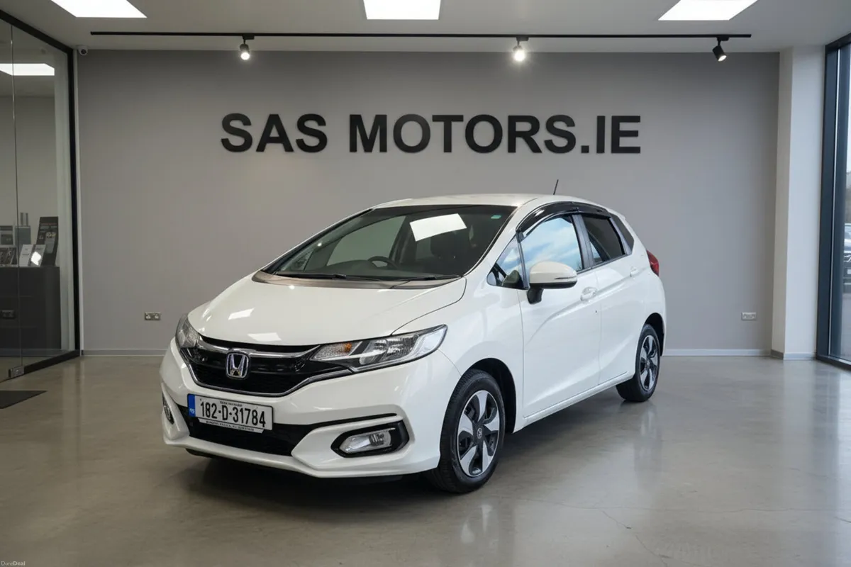 Honda Fit 2018 Automatic Face Lift Model Heated Se - Image 1