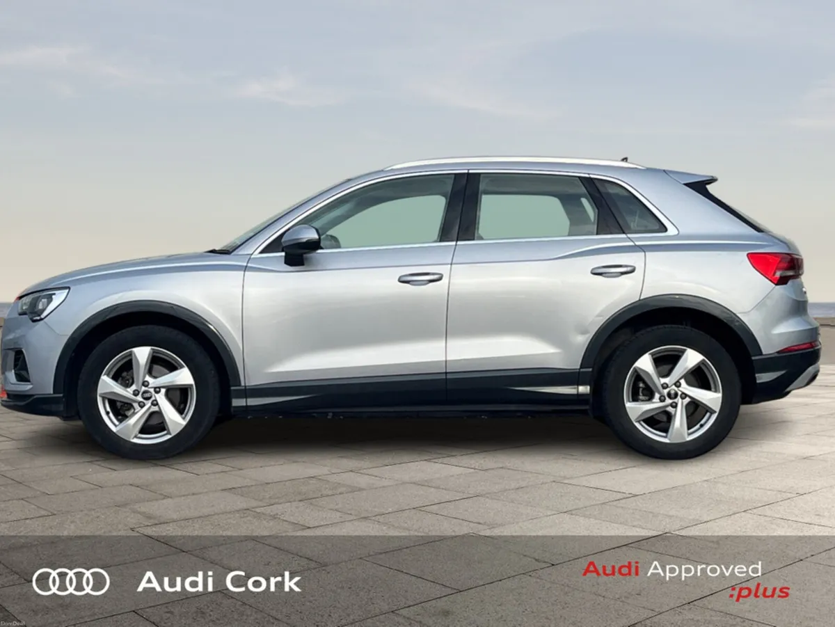 Audi Q3 2.0 35TDI 150BHP SE AUTOMATIC WITH COMFORT - Image 4