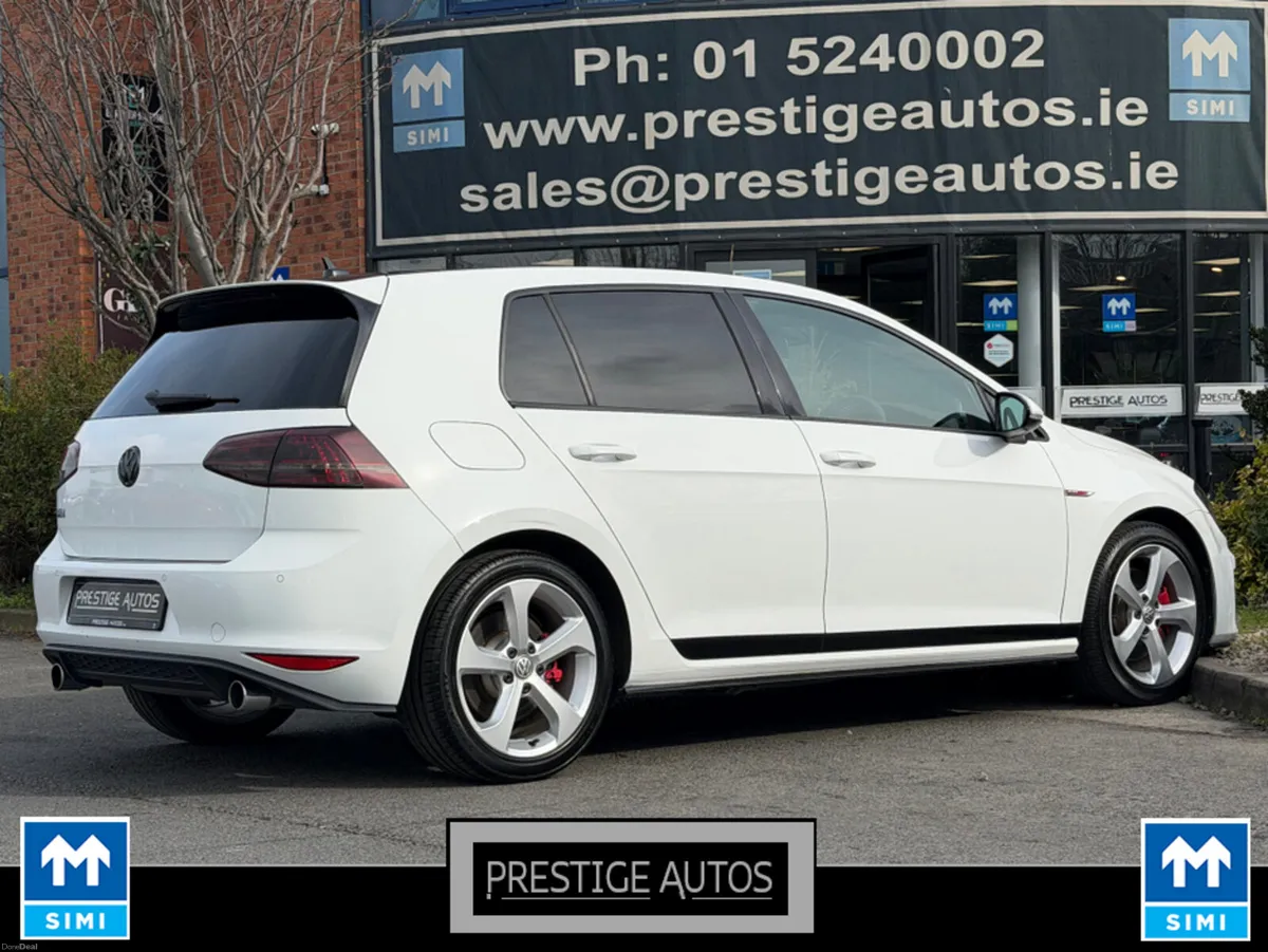 Volkswagen Golf 2.0 GTI- PETROL AUTO *CAR ID 42* - Image 4