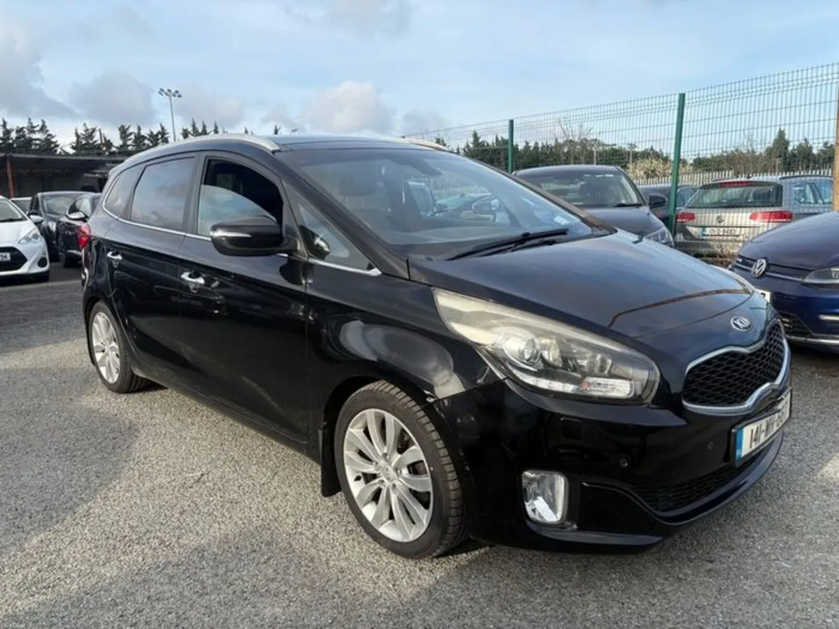 2014 Kia Carens Platinum 1.7L Diesel 7 Seater - Image 1