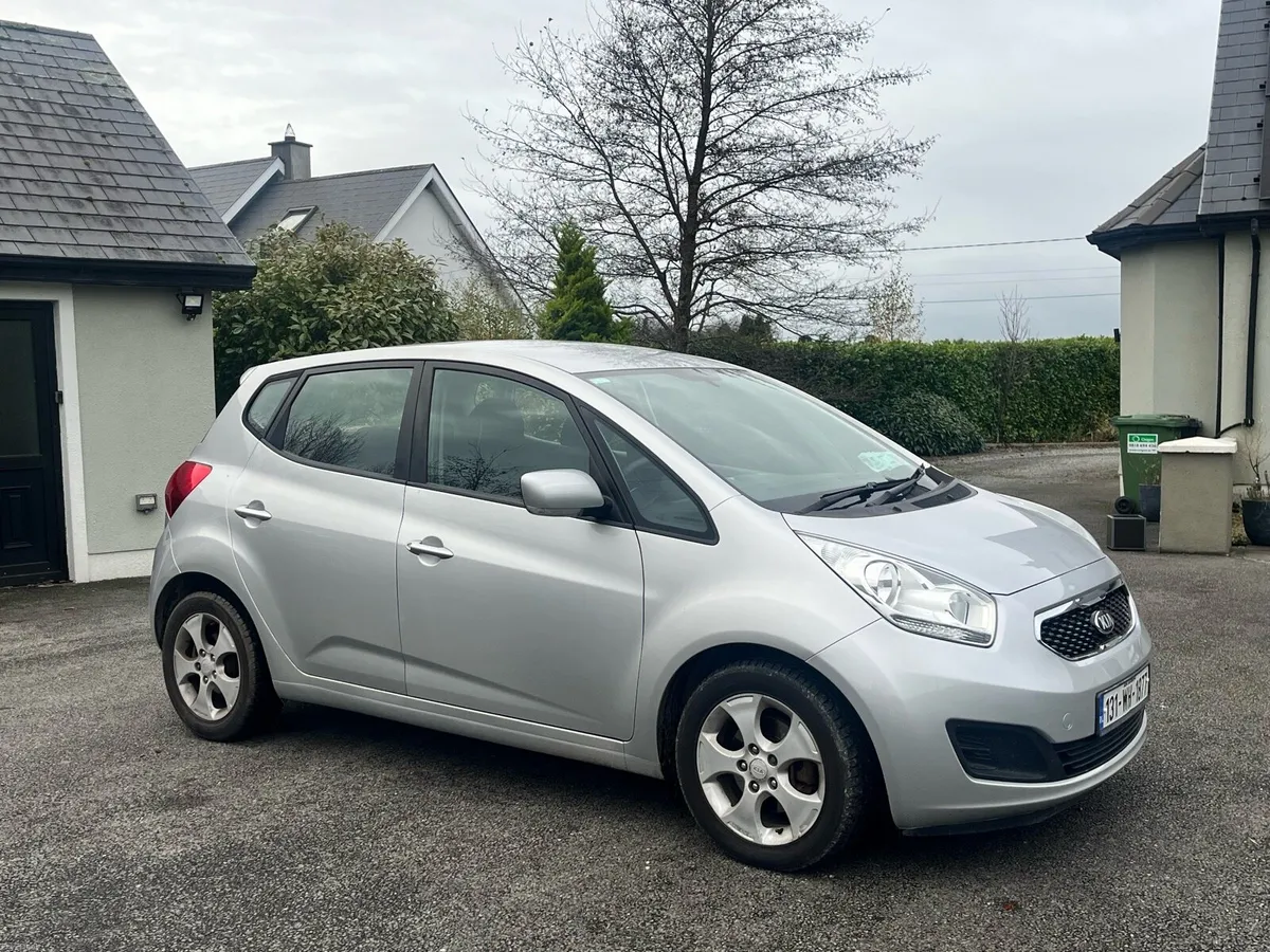 2013 Kia Venga - Image 2