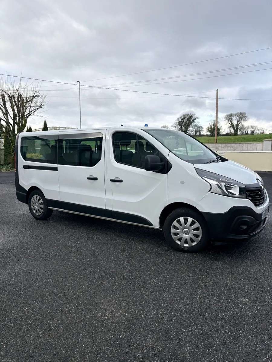 9 Seater Passenger Renault Traffic - Image 1