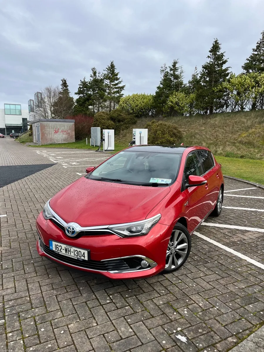 Toyota Auris 2016 - Image 1