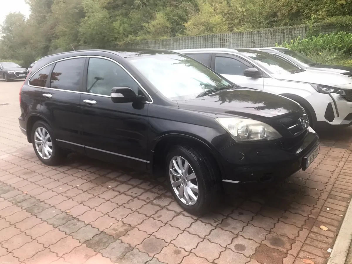 Honda CR-V 2011 - Image 1