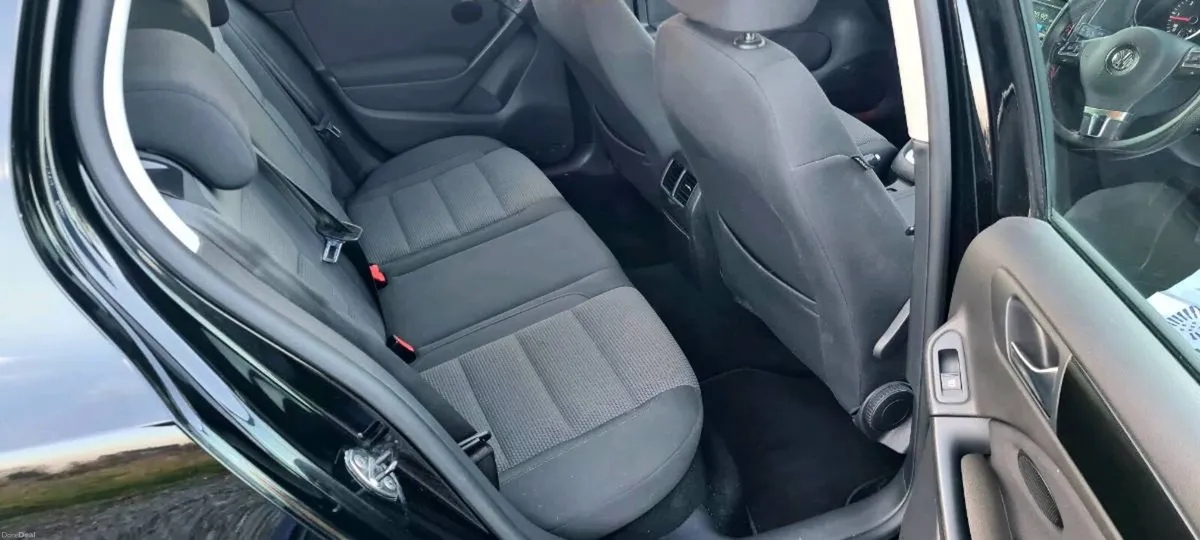 2012 vw golf 1.6 tdi automatic - Image 6