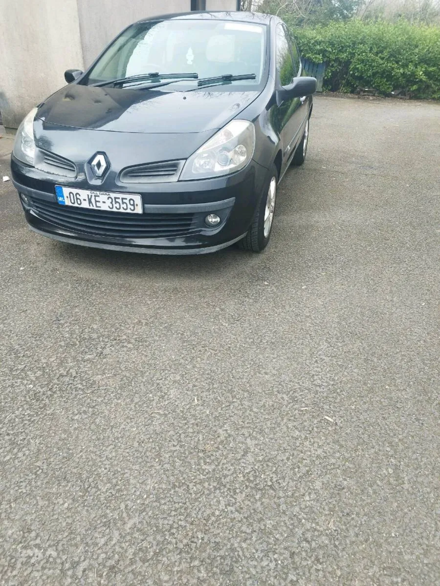 Renault Clio - Image 2
