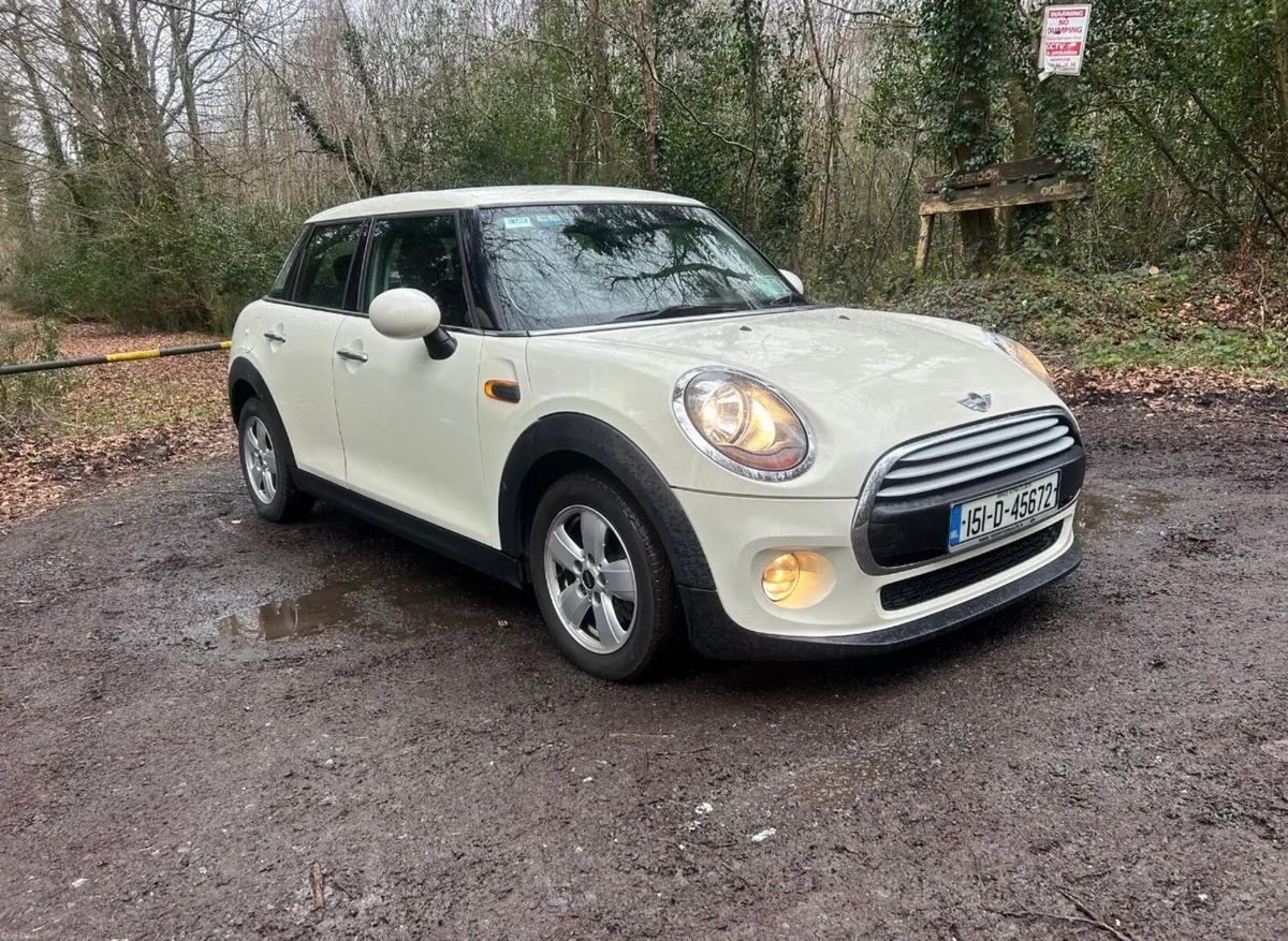 2015 Mini Cooper 1.5 - Image 1