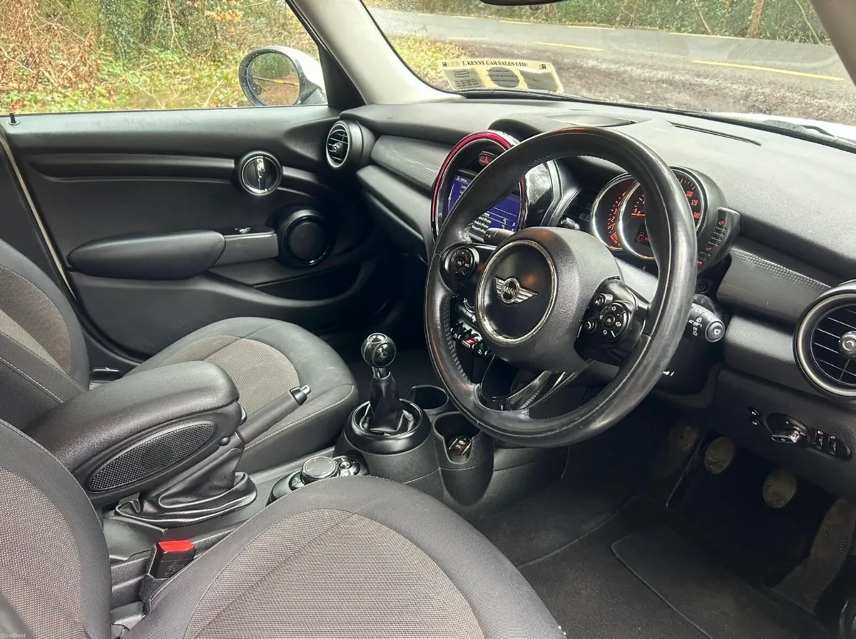 2015 Mini Cooper 1.5 - Image 3