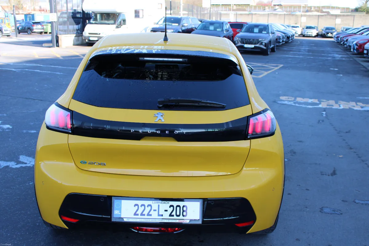 Peugeot 208 2022 - Image 4