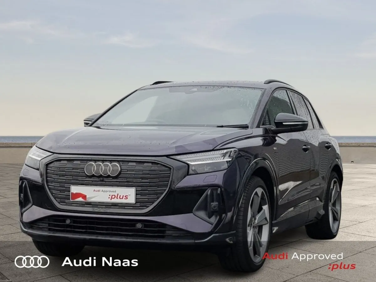 Audi Q4 e-tron Black Edition 45 Quattro S-Line - Image 3