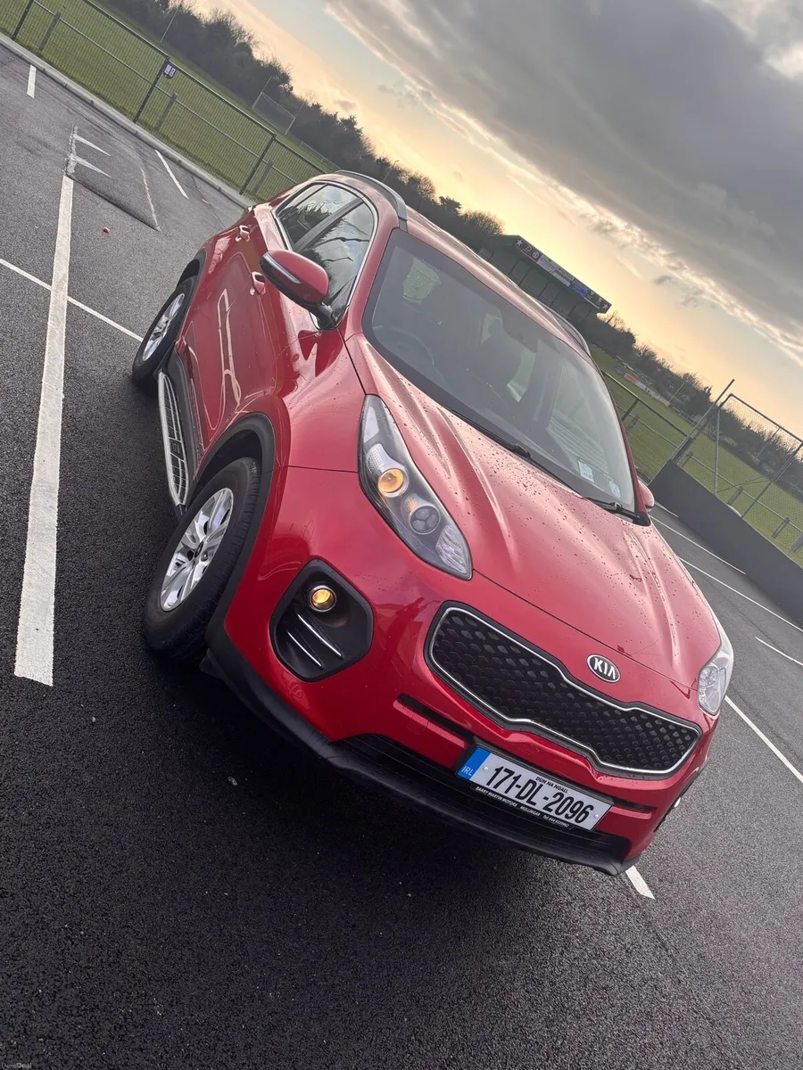 Kia sportage immaculate - Image 2