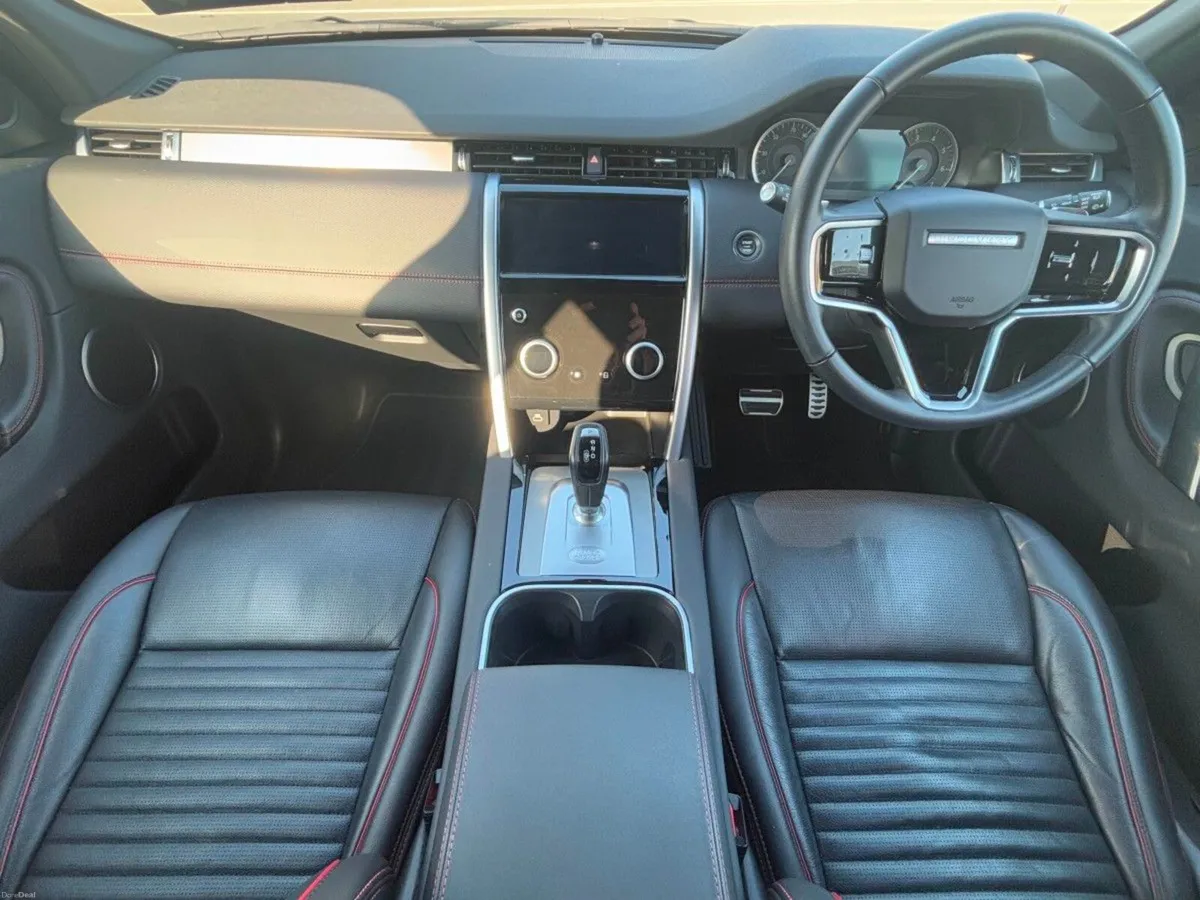 Land Rover Discovery Sport URBAN EDITION P300E PAN - Image 2