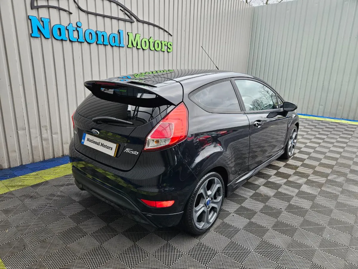 2014 Ford Fiesta 1.0 Petrol - Image 4