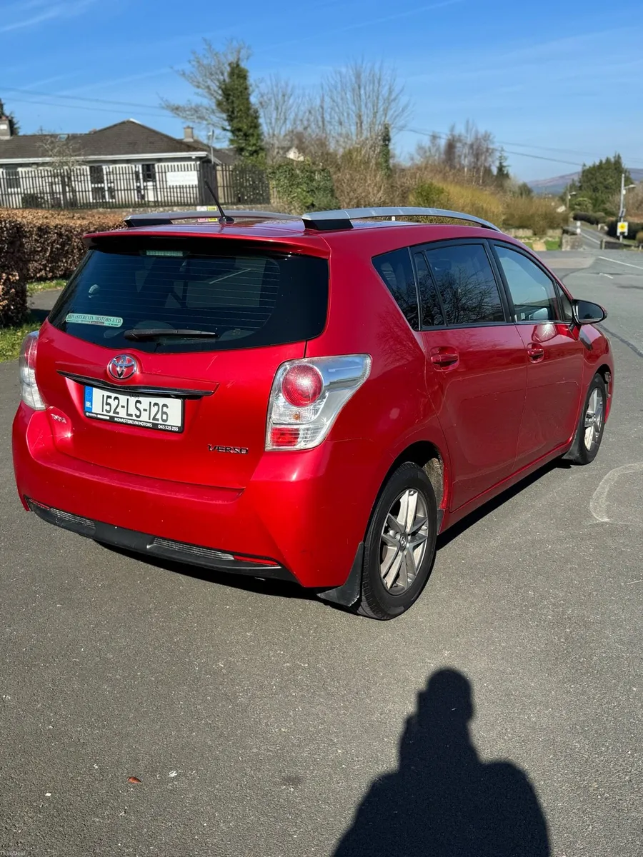 Toyota verso 2015 - Image 3