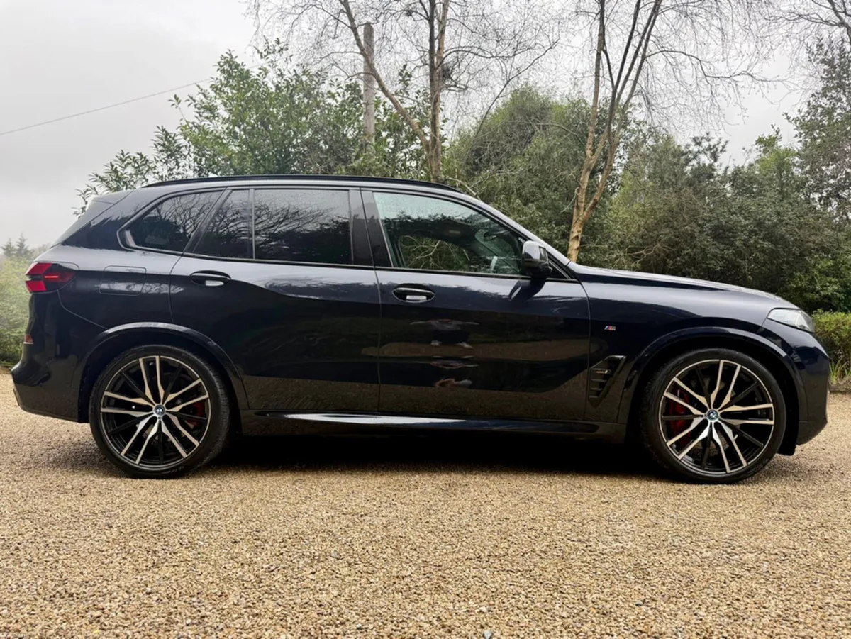 BMW X5 *Sale Agreed* 50E M SPORT PRO *Comfort Pack - Image 3