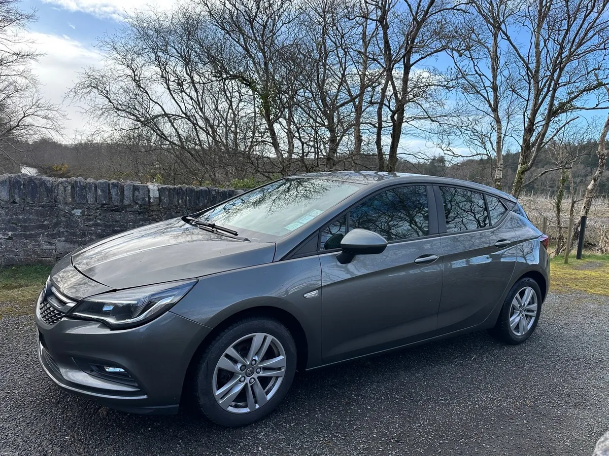 Vauxhall Astra 2018 - Image 4