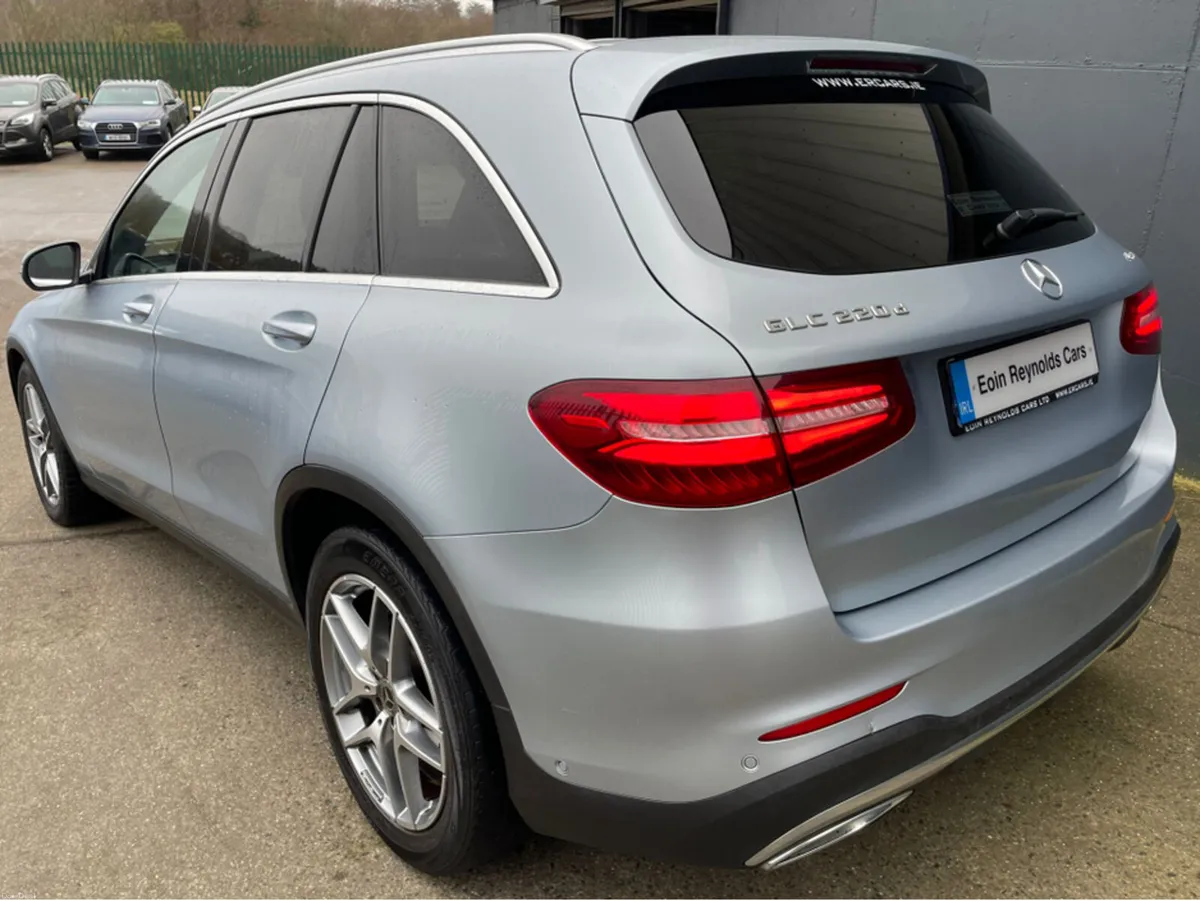 Mercedes-Benz GLC 220D 4MATIC AMG LINE 5DR  AUTO L - Image 4