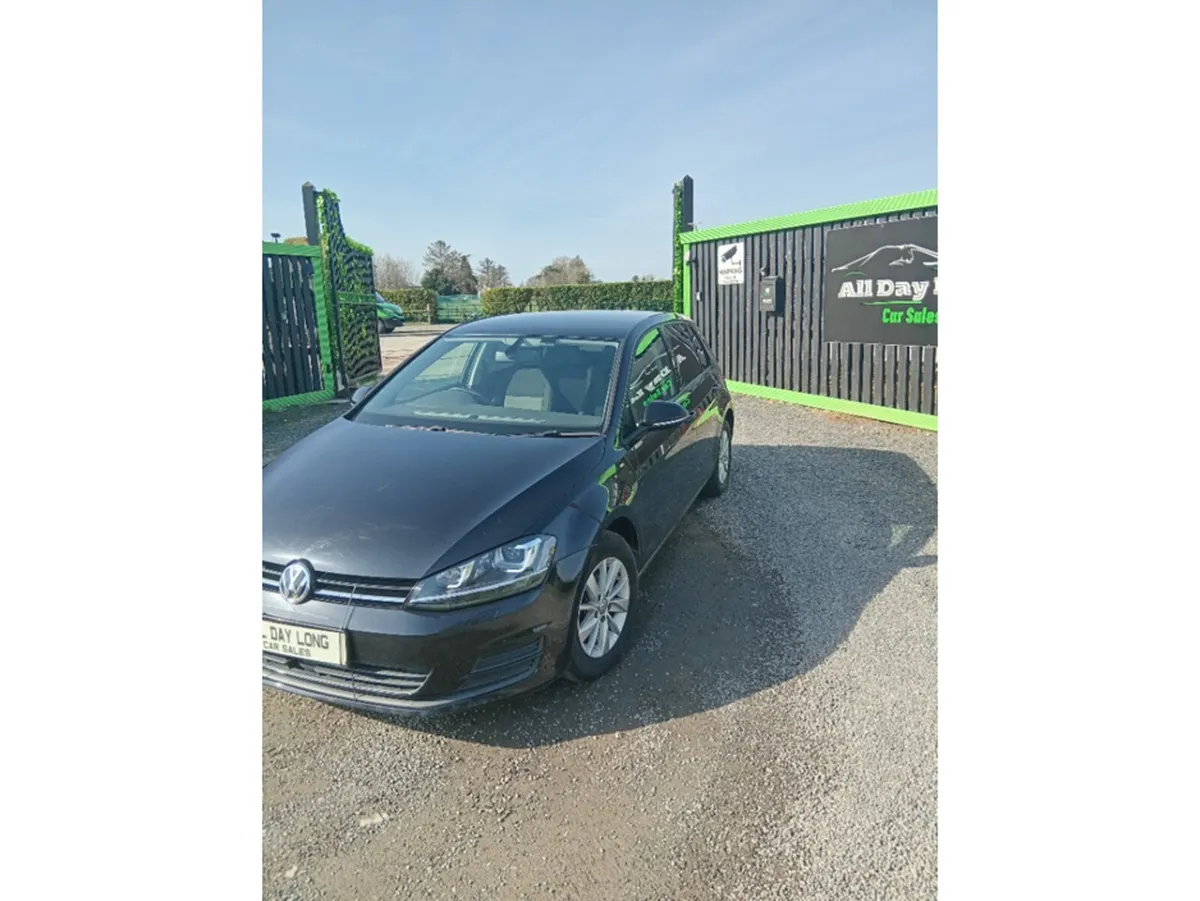 Volkswagen Golf TSI COMFORTLINE - Image 2