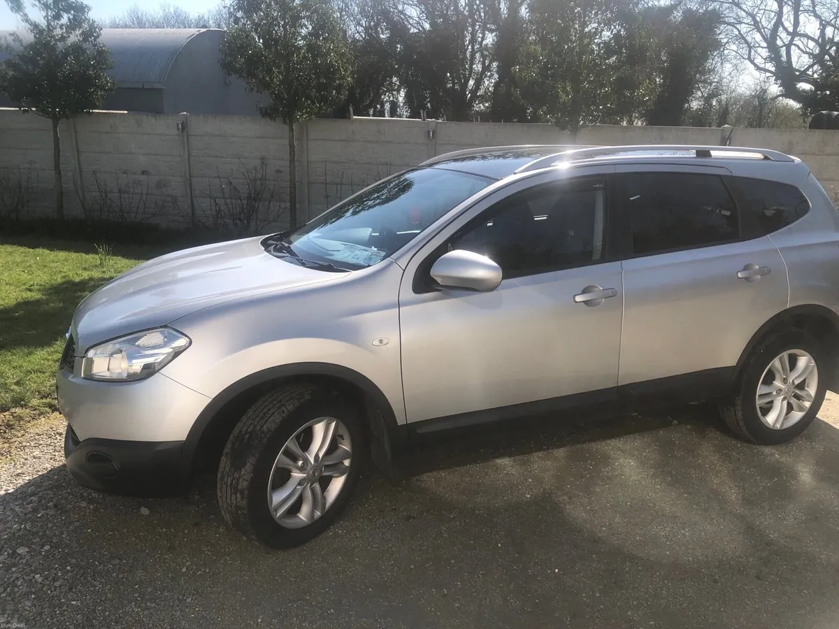 Nissan Qashqai 7 seater - Image 4