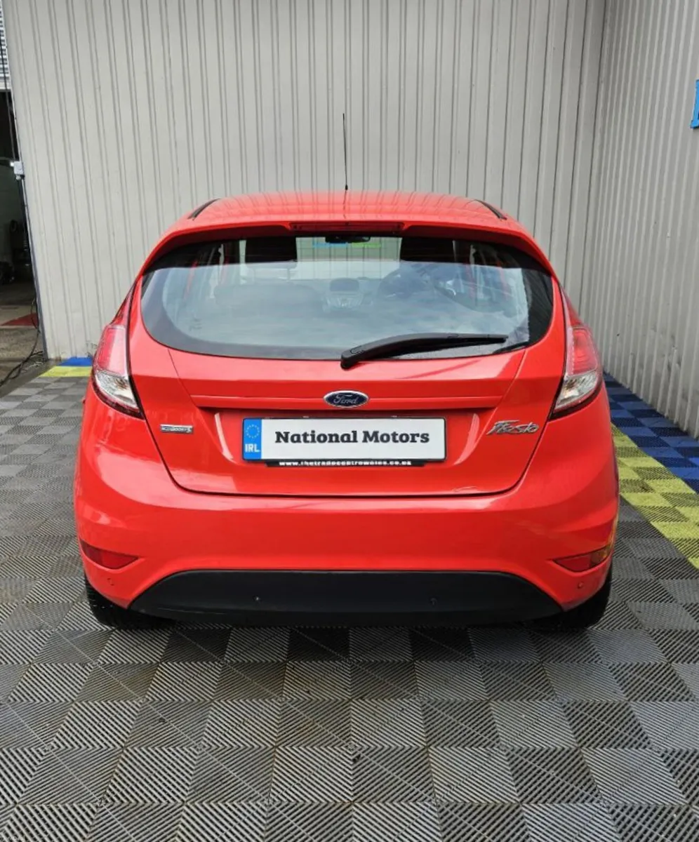 2014 Ford Fiesta 1.0 Petrol ZETEC - Image 4