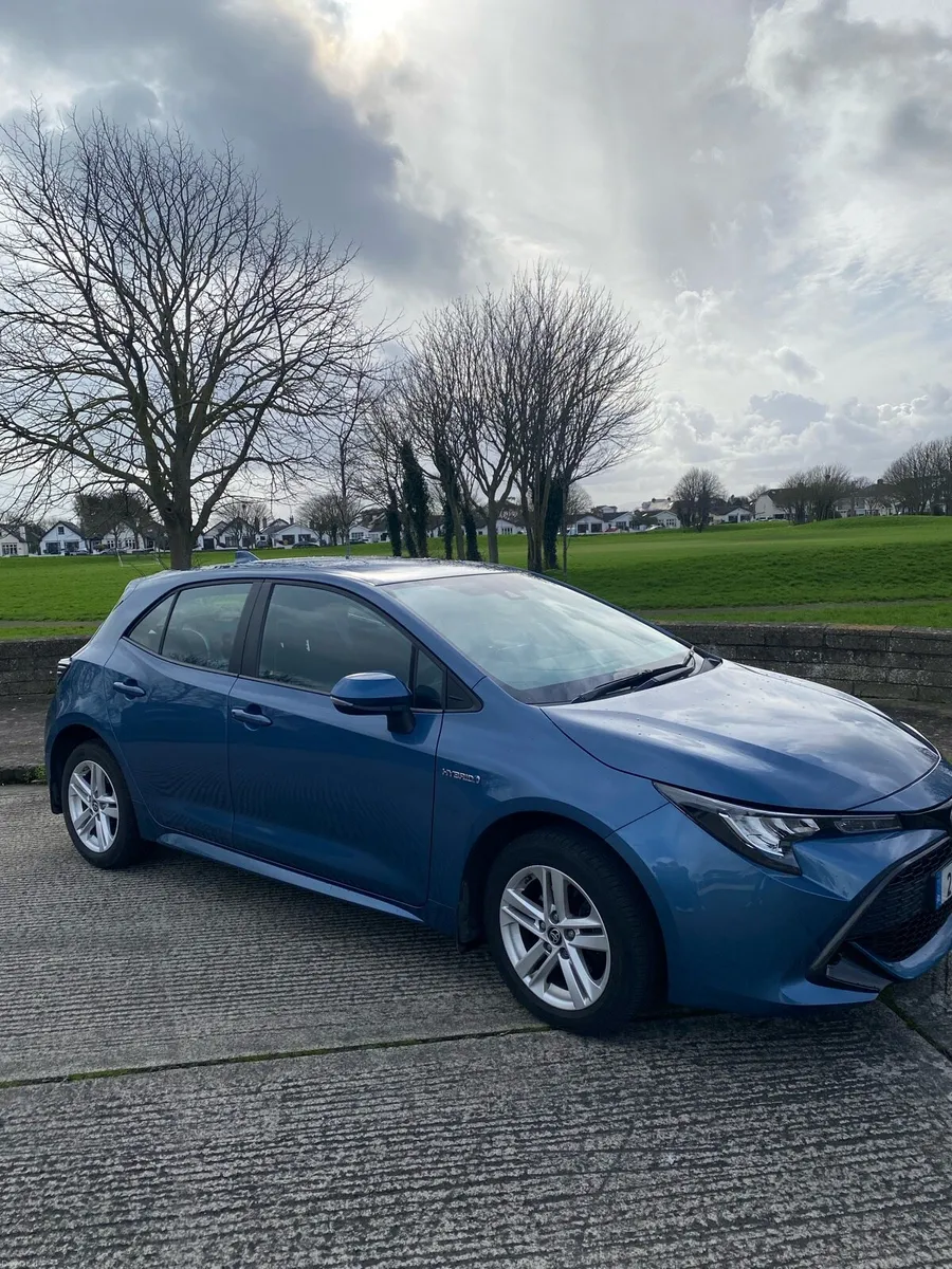 Toyota Corolla 2021 - Image 2