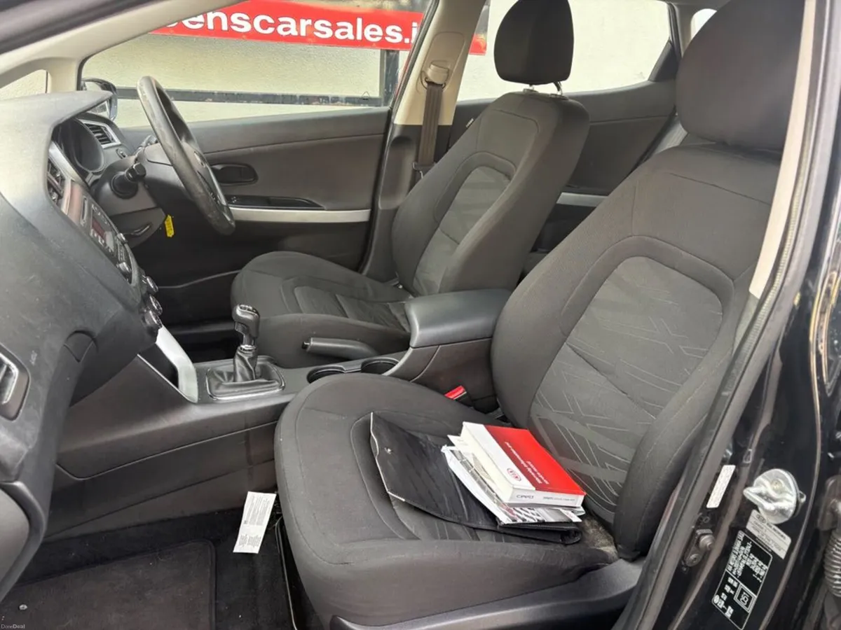 Kia Ceed 1.6 CRDi 134 BHP 1 99M - Image 2
