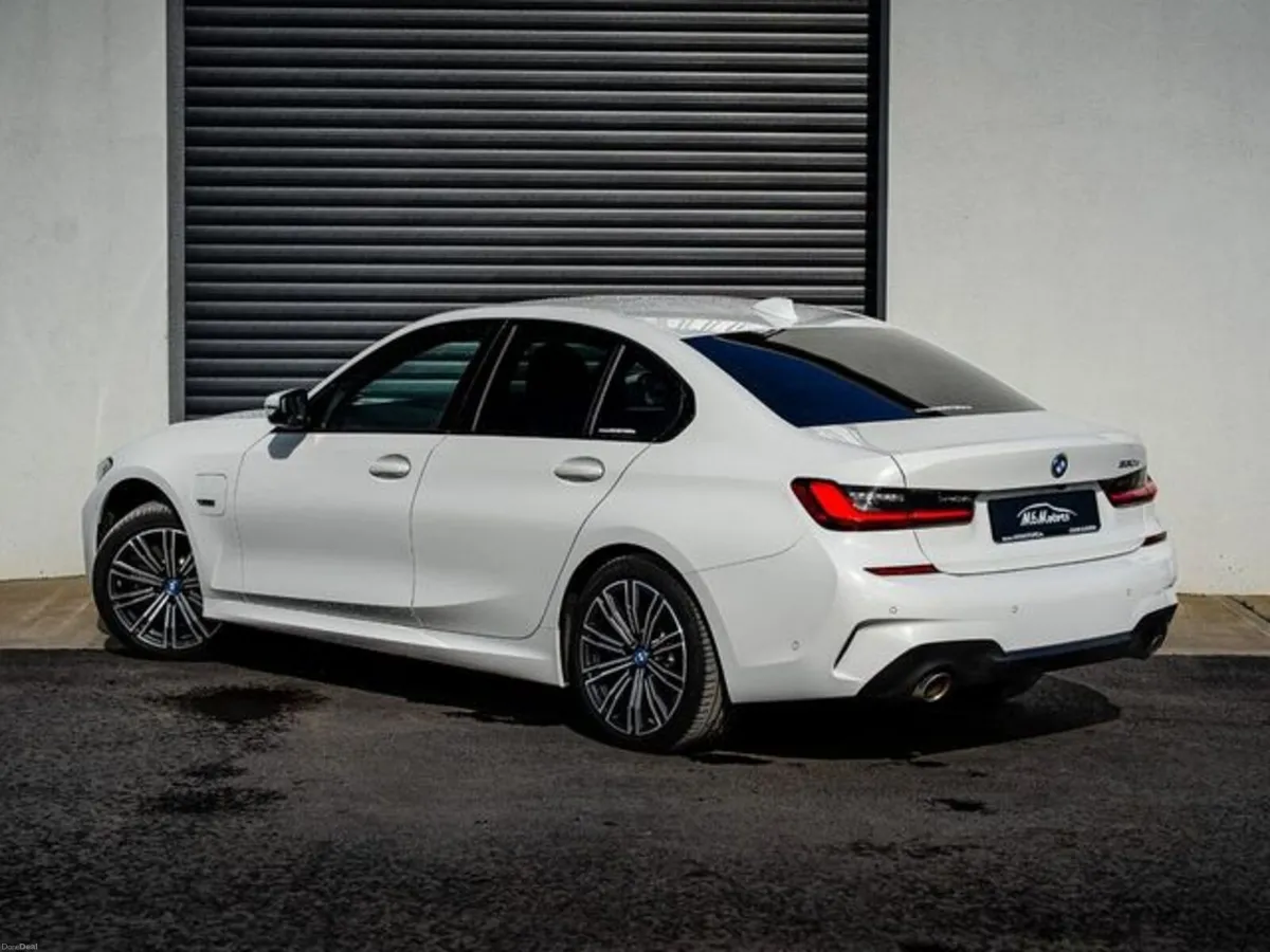 BMW 3-Series 330E M SPORT - Image 3
