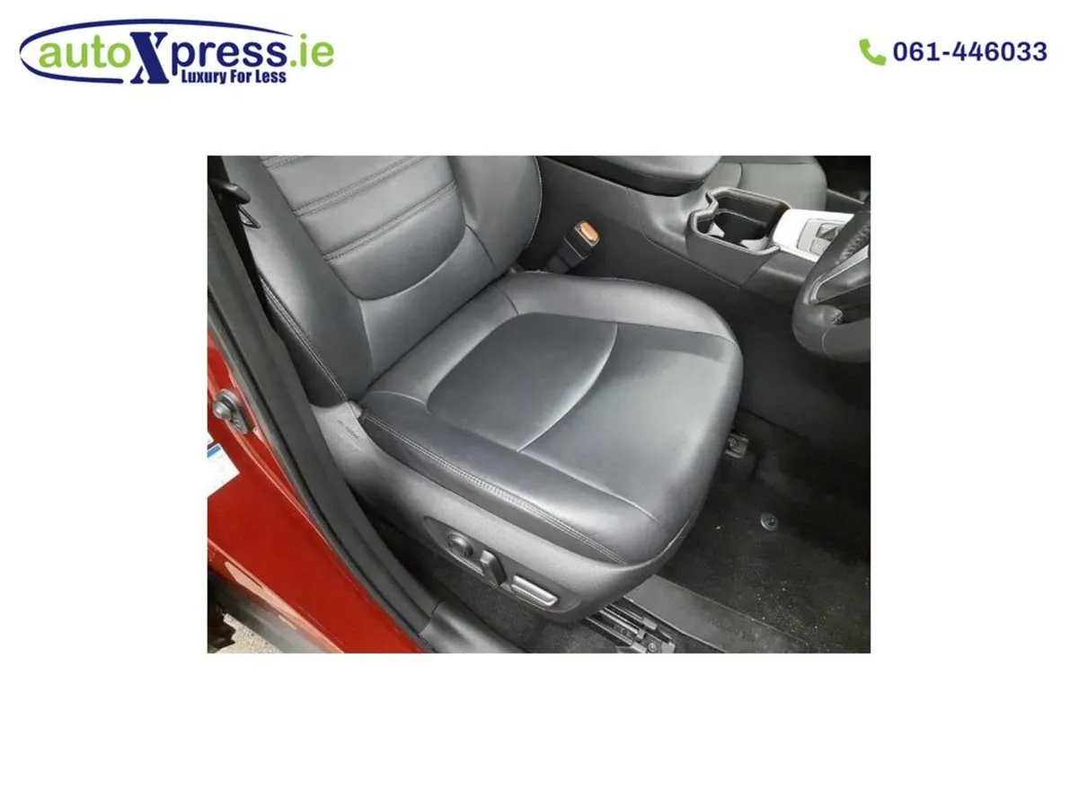 Toyota RAV4 4WD HYBRID G, Automatic - Image 4