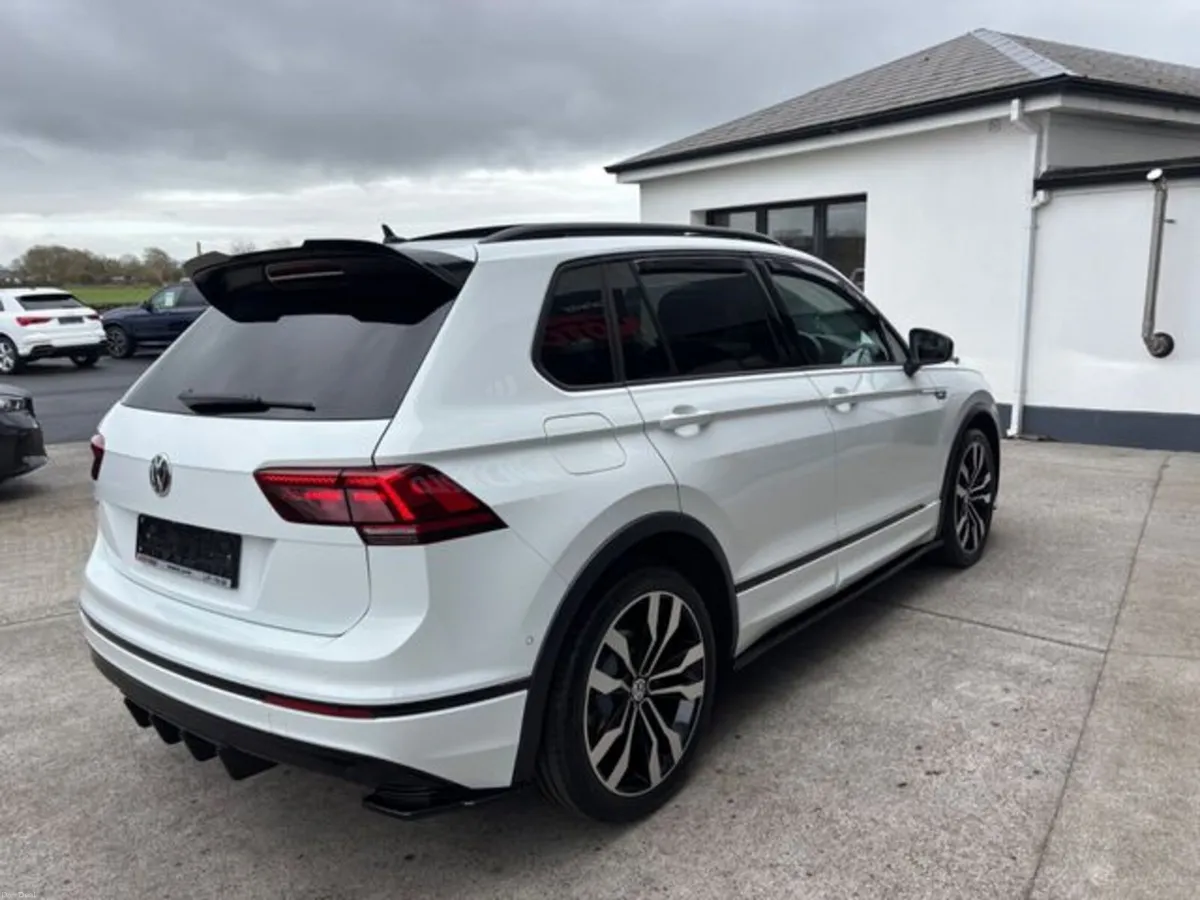 Volkswagen Tiguan R LINE 2.0tdi D7F 150HP 5DR Auto - Image 4