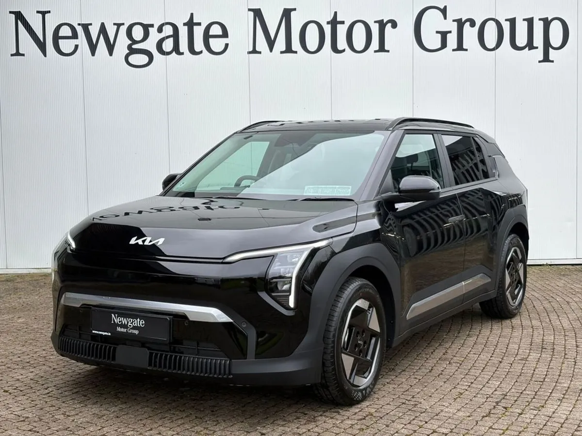 Kia EV3 EARTH 2 Long Range - Image 1