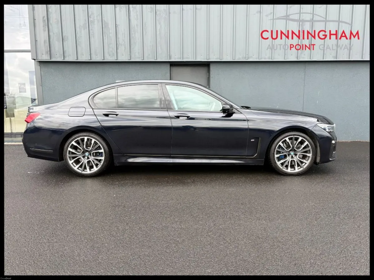BMW 7-Series 745e M Sport Auto - Image 4
