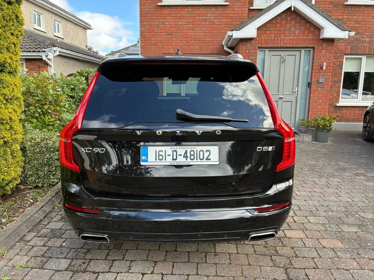 Volvo XC90 - Image 3