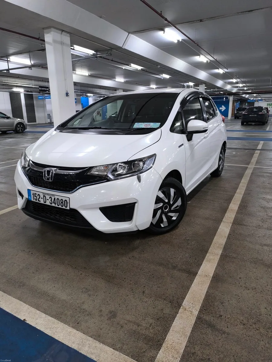 2015 Honda Fit 1.5 Automatic Spotless! - Image 1