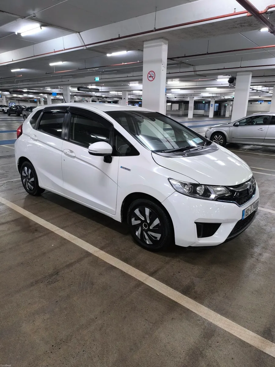 2015 Honda Fit 1.5 Automatic Spotless! - Image 2