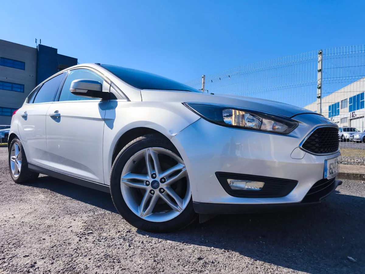 Ford Focus 1.0 Ecoboost Turbo 125PS Titanium - Image 3