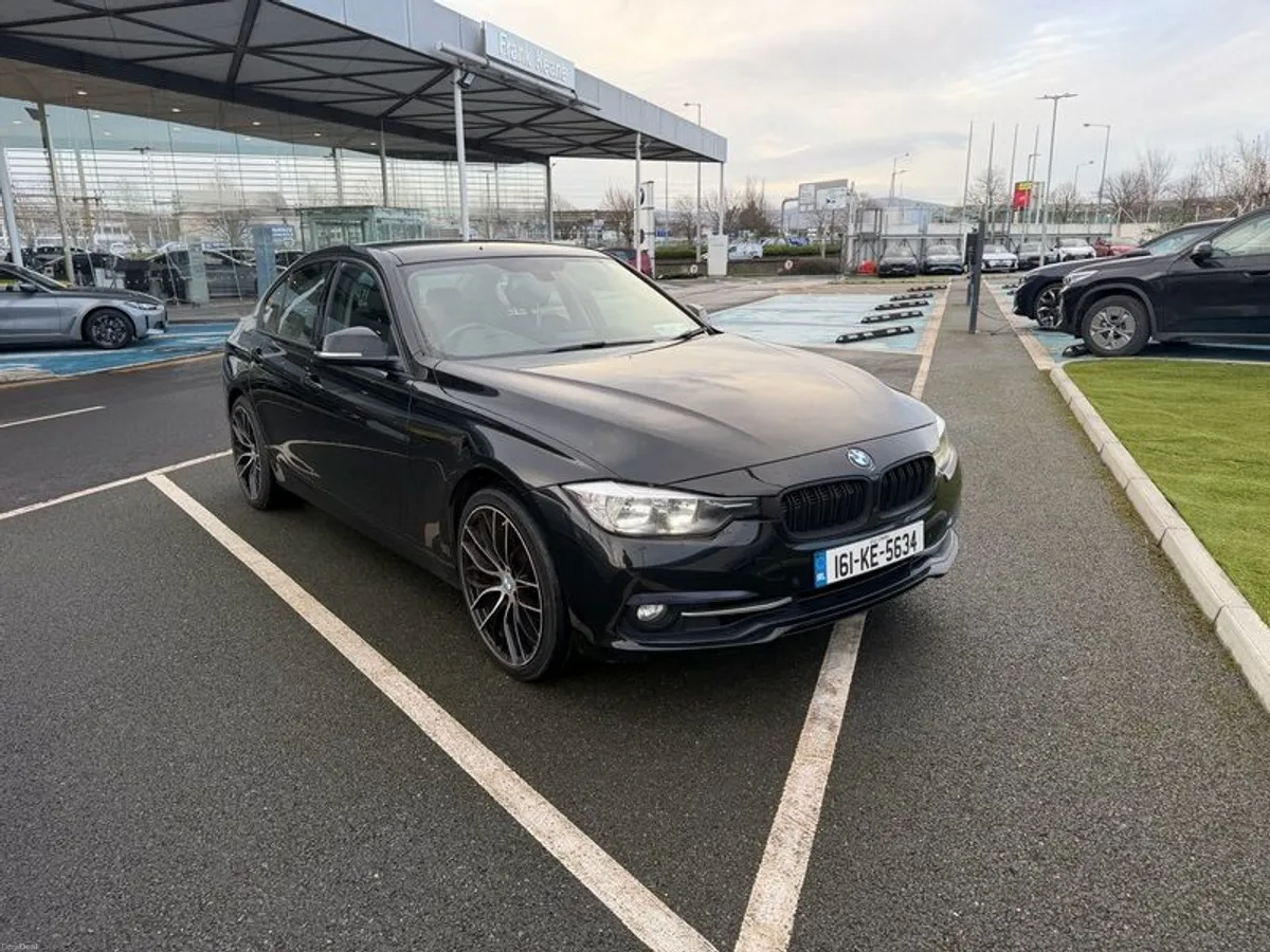 2016 BMW 330e Sport - Image 1