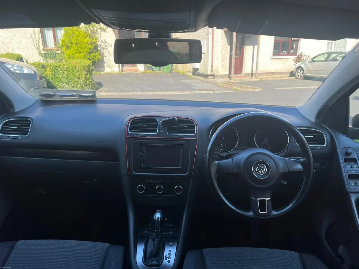 Volkswagen Golf 2012 - Image 4