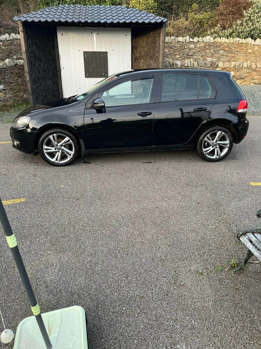Vw golf - Image 1