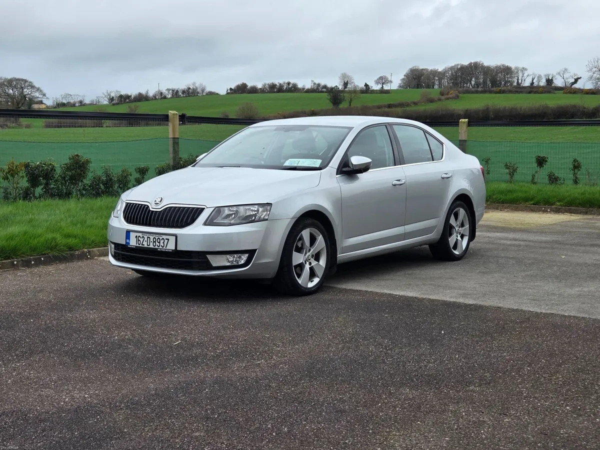 Skoda Octavia 2016 - Top Spec - Low Km - Image 1