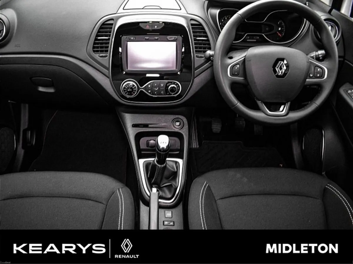 Renault Captur Iconic TCe MY19 EVAP 4DR - Image 4