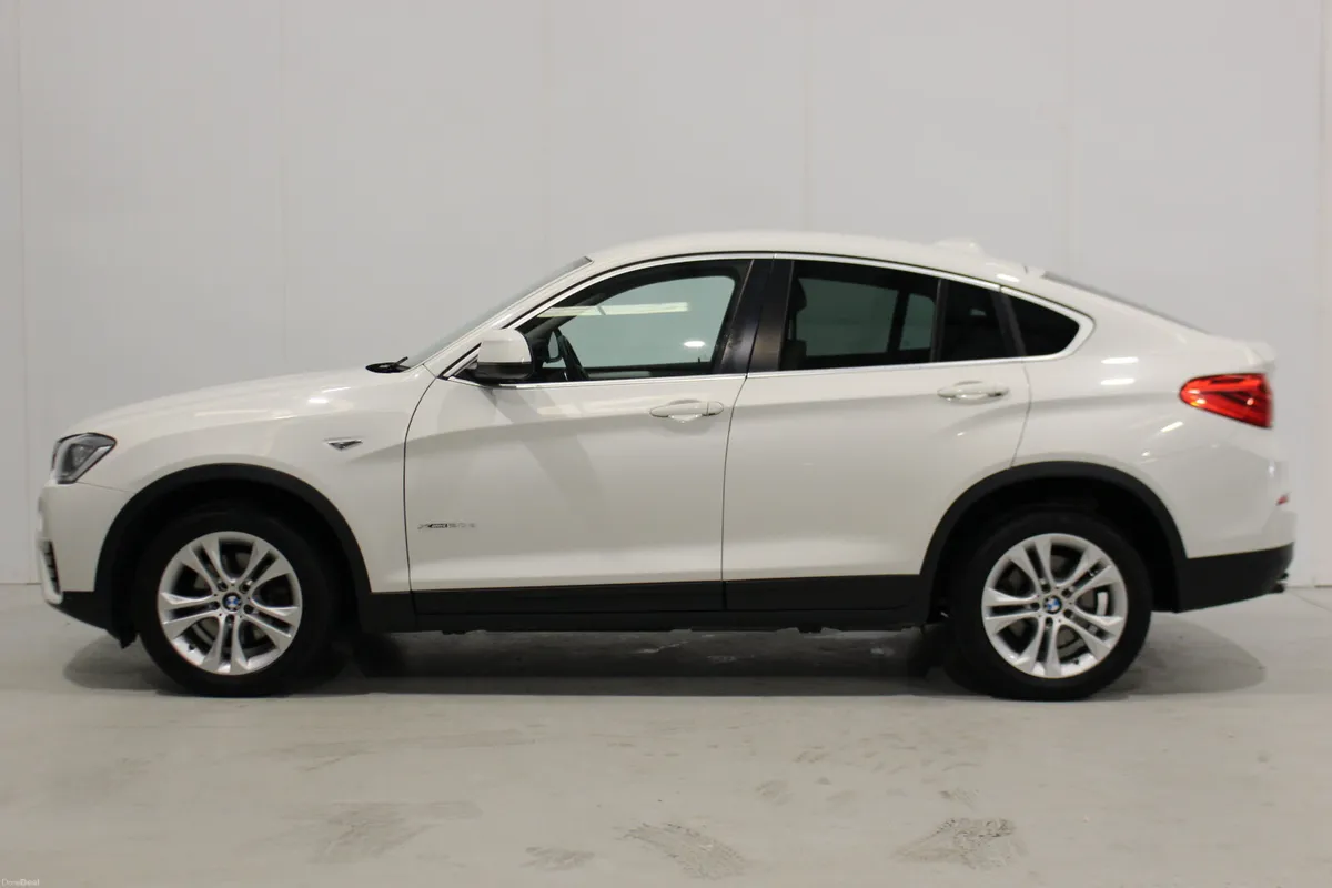 BMW X4 2017 X DRIVE - Image 4